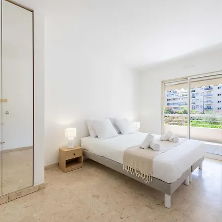 Appartamento 2-Br Apartment Residence With Pool Near La Croisette *