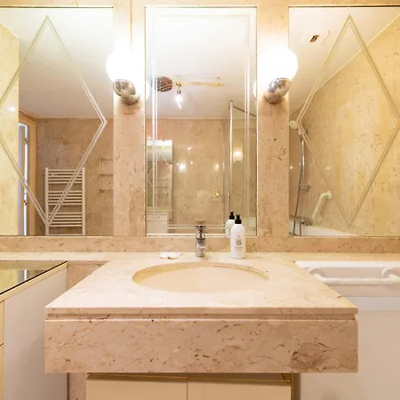 2-Br Apartment Residence With Pool Near La Croisette